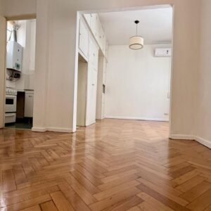 Recoleta/ Charcas 2800/ Monoambiente/ Sin muebles