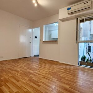 Almagro/ Humahuaca y Av Medrano/ 2 ambientes sin muebles