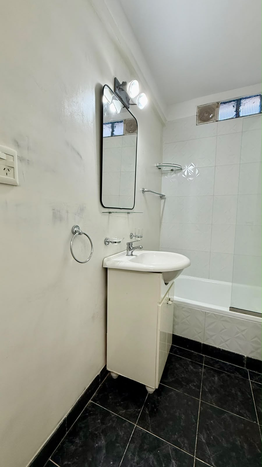 Almagro/ Humahuaca y Av Medrano/ 2 ambientes sin muebles - Imagen 7
